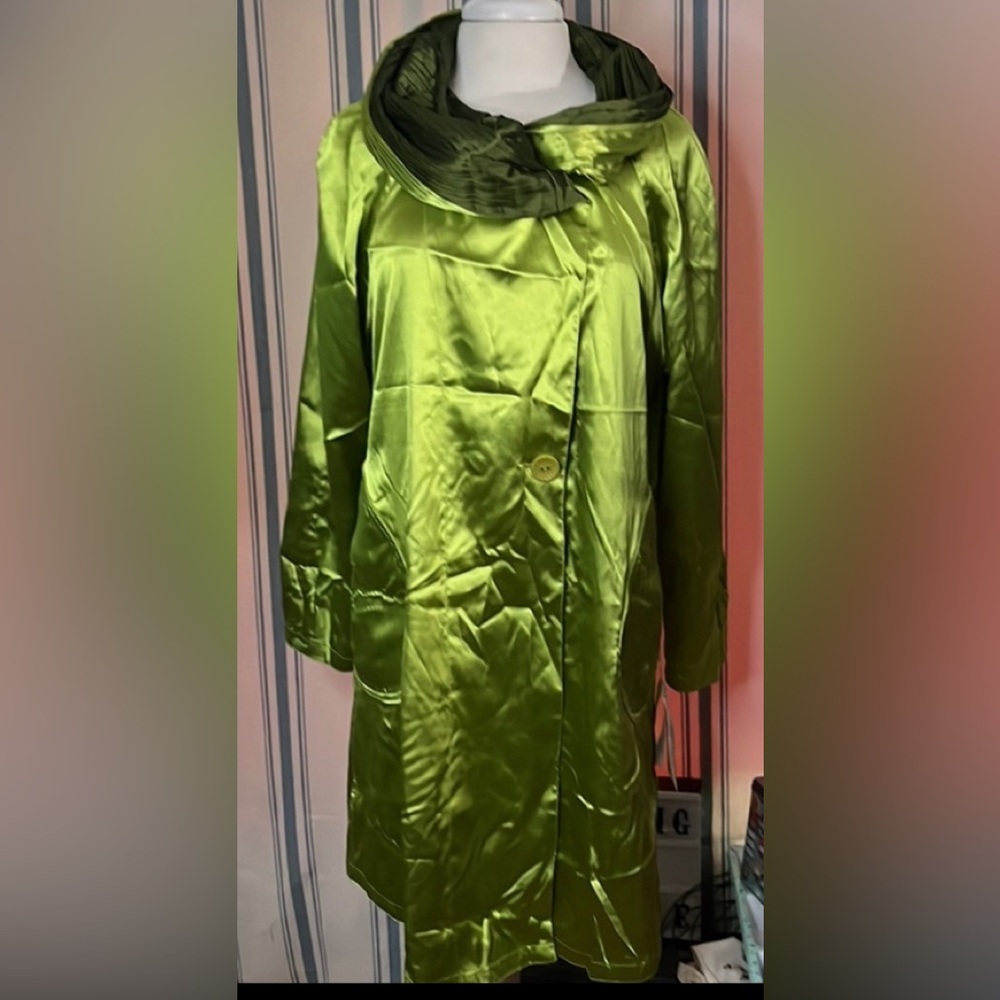 Lindi Dans l Amour Reversible Lime Green Jkt. M NWT